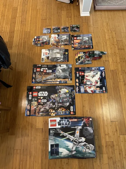 Lot of 13 LEGO Star Wars Sets New and Used (Adult Owned)
