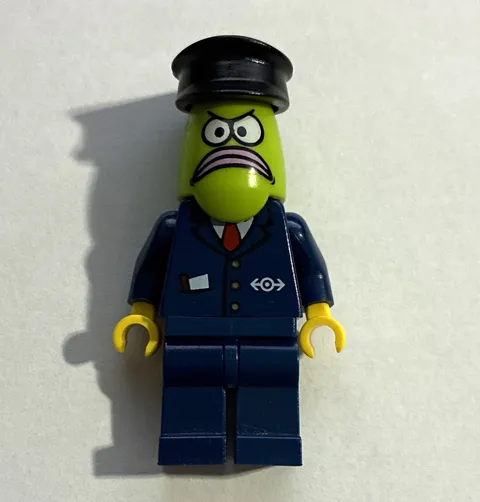 Lego SpongeBob Bikini Bottom Express Bus Driver
