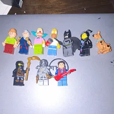 LEGO Minifigure from video game DIMENSIONS RARE. All great condition