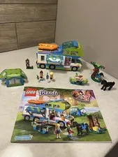 LEGO FRIENDS: Mia's Camper Van (41339), Complete