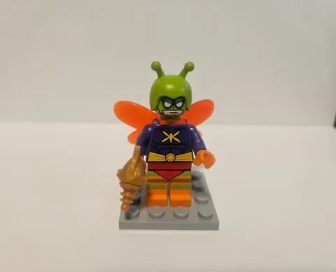 LEGO BATMAN MINIFIGURE - KILLER MOTH -  BATMAN LEGO MOVIE SERIES 2