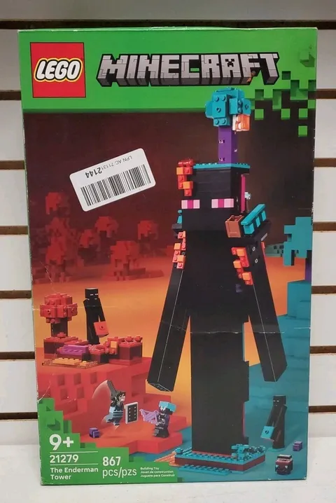 Lego Minecraft Build Set #21279 The Enderman Tower, 867 Pcs - New, Damaged Box