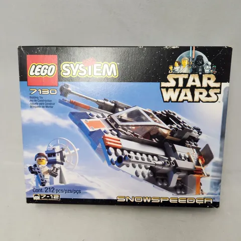 LEGO Star Wars Snowspeeder #7130 with manual and box