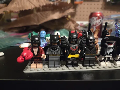 Batman Lego And Some Dc Figures Lot Sold As Is!!