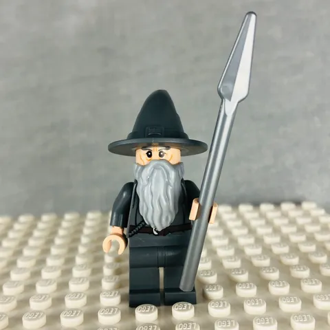 LEGO Lord of the Rings GANDALF the GREY Minifigure LOTR Hobbit Minifig Excellent