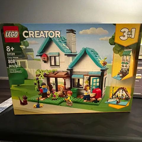 LEGO Creator 3-in-1 Cozy House 31139 Complete Set 808 pcs 8+ sealed