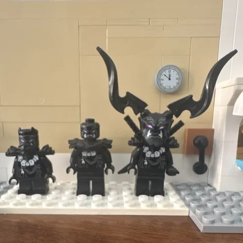 LEGO Minifigures Black Minifigure Lot 3 w/ Armor & Large Horned Helmet
