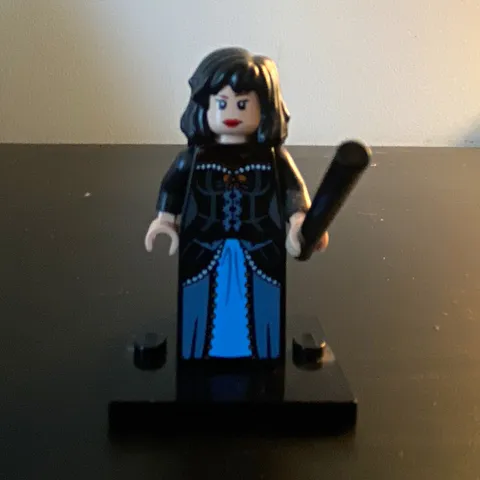 LEGO Harry Potter belatrix lestrange Female Minifigure
