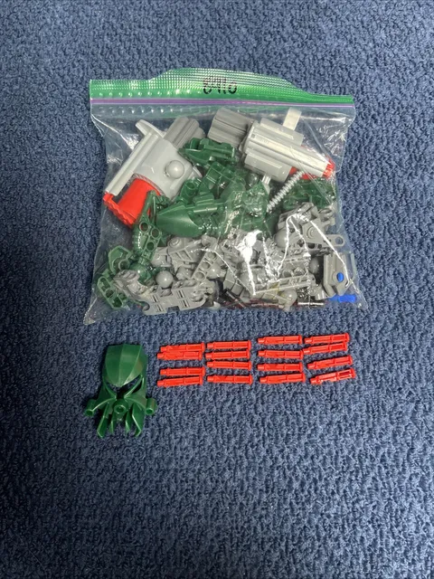 LEGO Toa Mahri 8910 Toa Kongu 100% Complete Good Shape