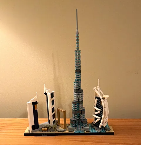 LEGO Architecture Skylines Dubai 21052 740 pcs Complete Set - No Box/Manual