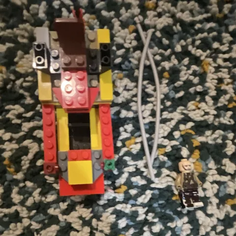 LEGO Dino Tower Takedown 5883 Bulk Lot 136pc w/ Rex Minifigure