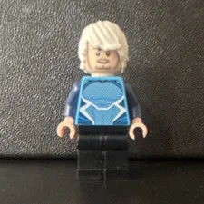 LEGO Minifigure Quick Silver, SH0180, condition is great, crack on right arm.
