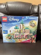 LEGO Disney Princess Castle & Royal Pets Building 787 Pc Set 43267 *NEW SEALED