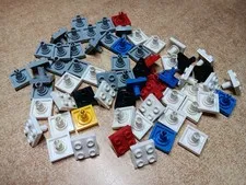 LEGO LOT OF 62 PLATES 2X2 WITH BOTTOM PIN #2476 MIXED COLORS