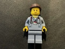 LEGO MINIFIGURE TLM054 MOVIE DR MCSCRUBS FROM 70811 FLYING FLUSHER