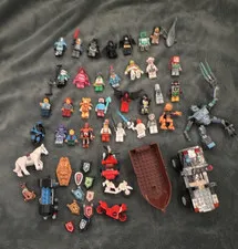 LEGO 30+ Minifigures Mixed Lot Minifigures with Accessories and Parts Plastic 