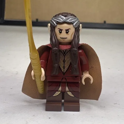 LEGO Minifigure Elrond;w/ Dark Red & Tan Cape, Long Dark Brown Hair & Gold Staff