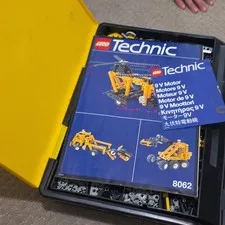 Lego Technic (1990-1994) Set with Instructions and Storage Case