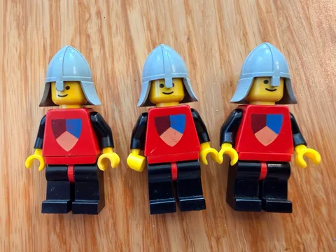 LEGO Classic Castle Knight Knights Tournament    0016 383 6083 LOT OF 3!