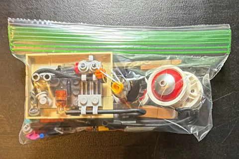 LEGO Icons BTTF Time Machine Part 3 Wild West Kit