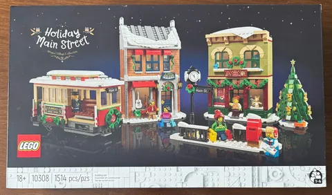 LEGO 10308 Holiday Main Street - Sealed / New