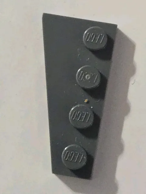 LEGO Parts - Dark Bluish Gray Wedge, Plate 4 x 2 Right - No 41769