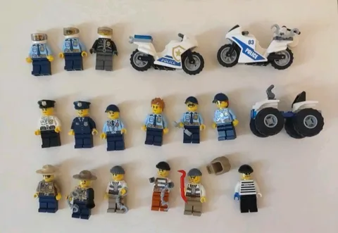 LEGO Minifigure Lot Motorcycles Quad Police Prisoners Criminals Rangers