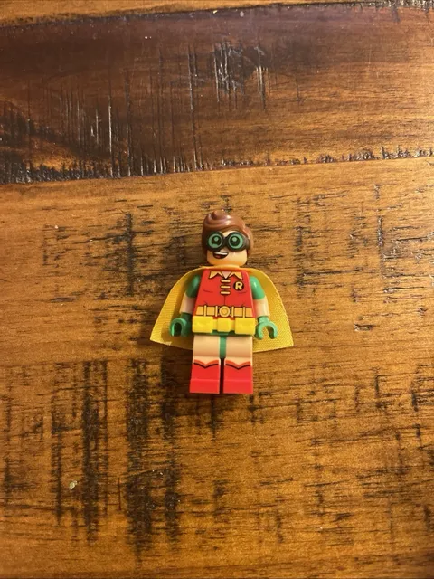 LEGO Minifigure Robin Green Glasses Smile Scared Pattern sh0315