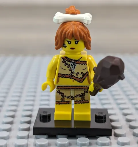 LEGO CMF Series 5 Minifigure Cave Woman 8805 col069 Retired 2011 Collectable 