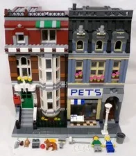LEGO Creator 10218 Pet Shop Set With Instructions Built