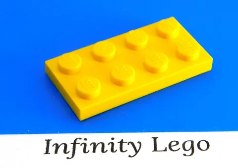 30 LEGO Yellow Plate 2 x 4 (3020) - (30 Pieces)