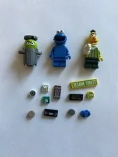 LEGO Sesame Street Minifigure Lot of 3 + Printed pieces