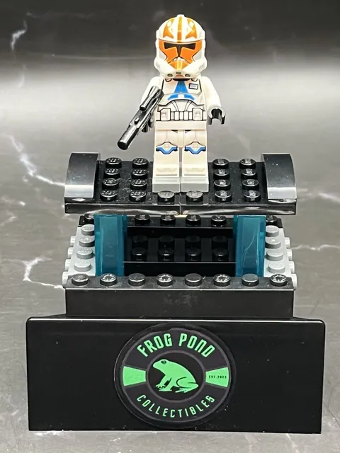 332nd Clone Trooper Lego Minifig with Blaster