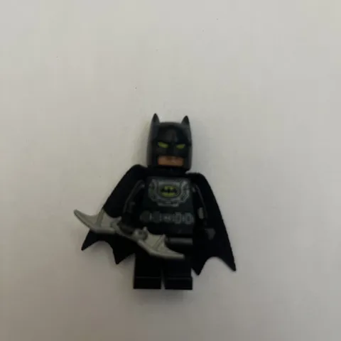 LEGO® DC Super Heroes Batman Gas with Mask Minifigure Bruce Wayne Batman 2 76054