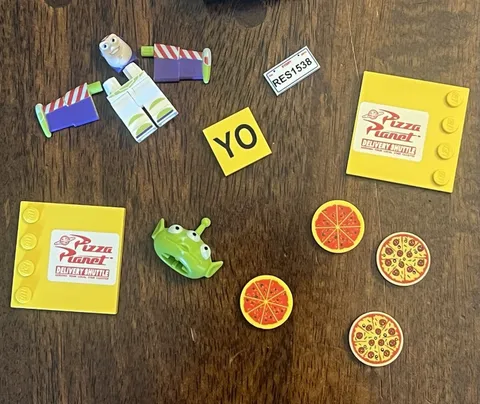 LEGO Toy Story Pizza Planet Delivery Shuttle Parts Lot Printed Buzz Lightyear