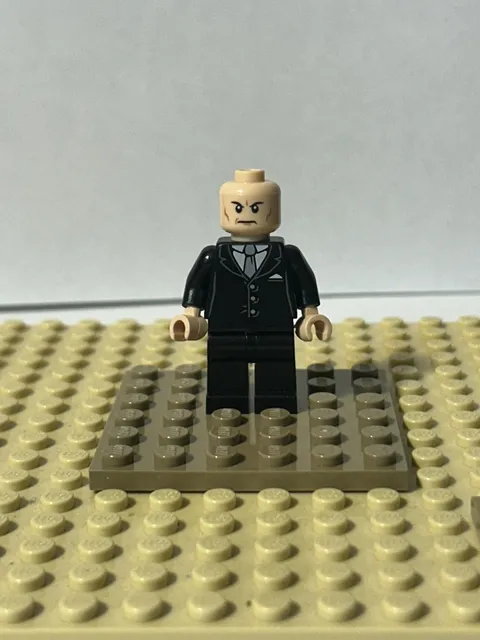 LEGO® DC Universe™ Superheroes Lex Luthor™ Minifigure 6862 Black Suit Genuine