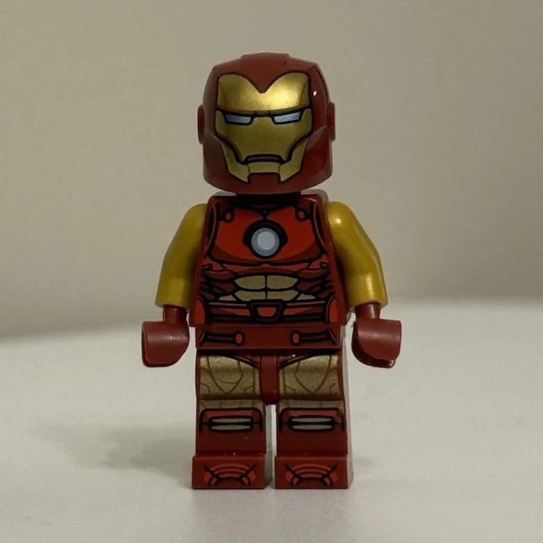 LEGO Iron Man GOLD ARMS! LEGO Minifigure 