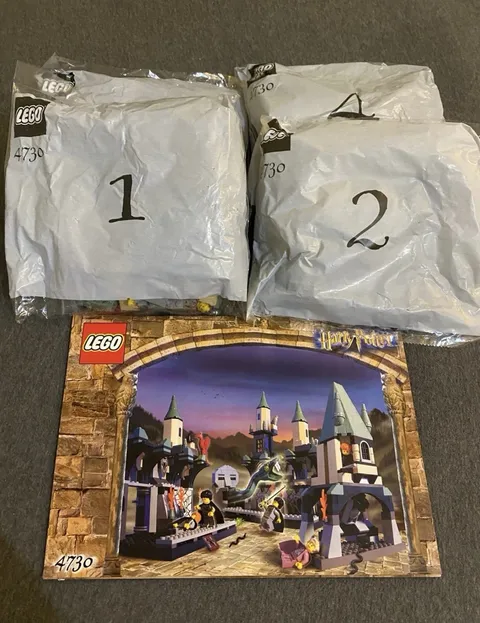 LEGO Harry Potter 4730 Chamber of Secrets Instruction Manual w/ Sealed Bags