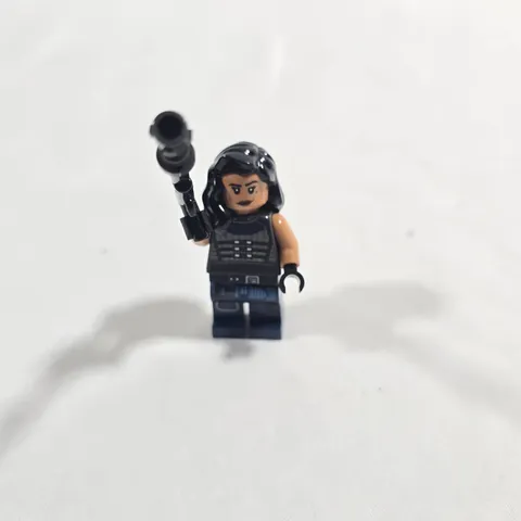 Lego Star Wars Cara Dune Minifigure sw1058 The Mandalorian 75254 with Blaster