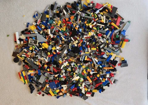 5 Pounds Of Random Legos