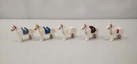 Vintage LEGO White Horse Lot Of 5 Castle Animal