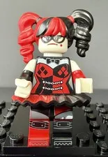 LEGO Harley Quinn Minifigure Tutu Red The LEGO Batman Movie Batwing 70916 Rare