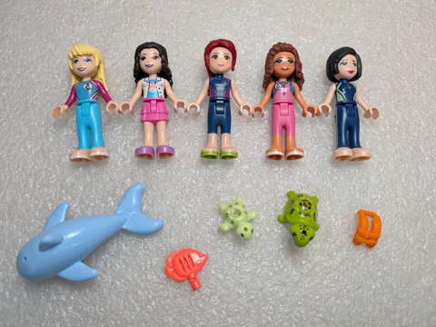 Lego Friends Minifigure Lot Beach Rescue Surf Themed Wet Suit 