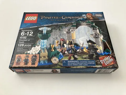 Lego Pirates of the Caribbean 4192 Fountain of Youth NISB