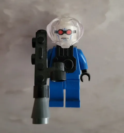 Lego batman 2008 Mr. Freeze minifigure