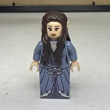 LEGO Minifigure Arwen; Female Elf w/ Long Brown Hair & Blue Outfit