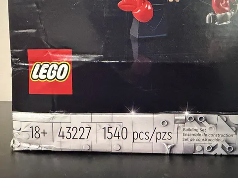 LEGO Disney 43227 Villains Icons Disney 100 1540 Pieces Complete Set Age 18+