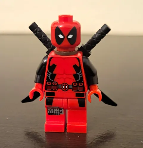 LEGO MARVEL Deadpool, Carnage, Ghost Rider Minifigures
