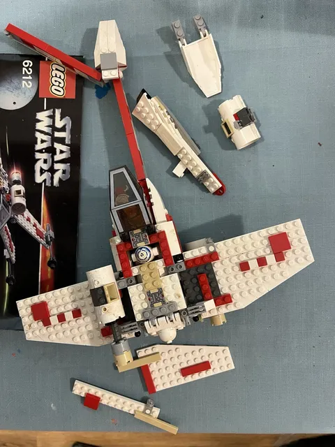 LEGO Star Wars: X-Wing Fighter (6212) Used. Incomplete. No Box