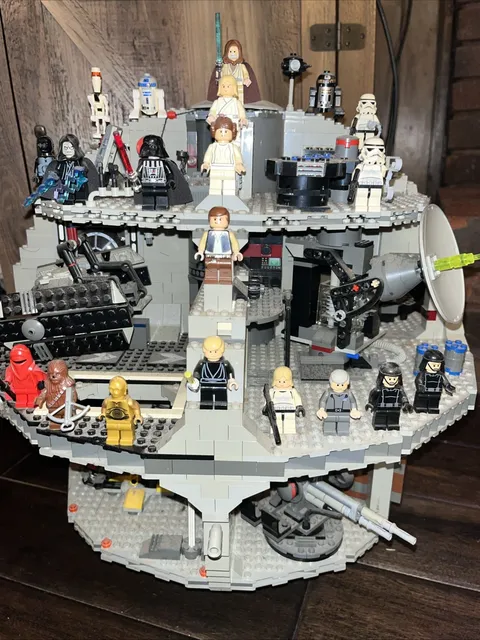 Lego 10188 DEATH STAR (2008), Retired, With 21 Minifigures, Star Wars